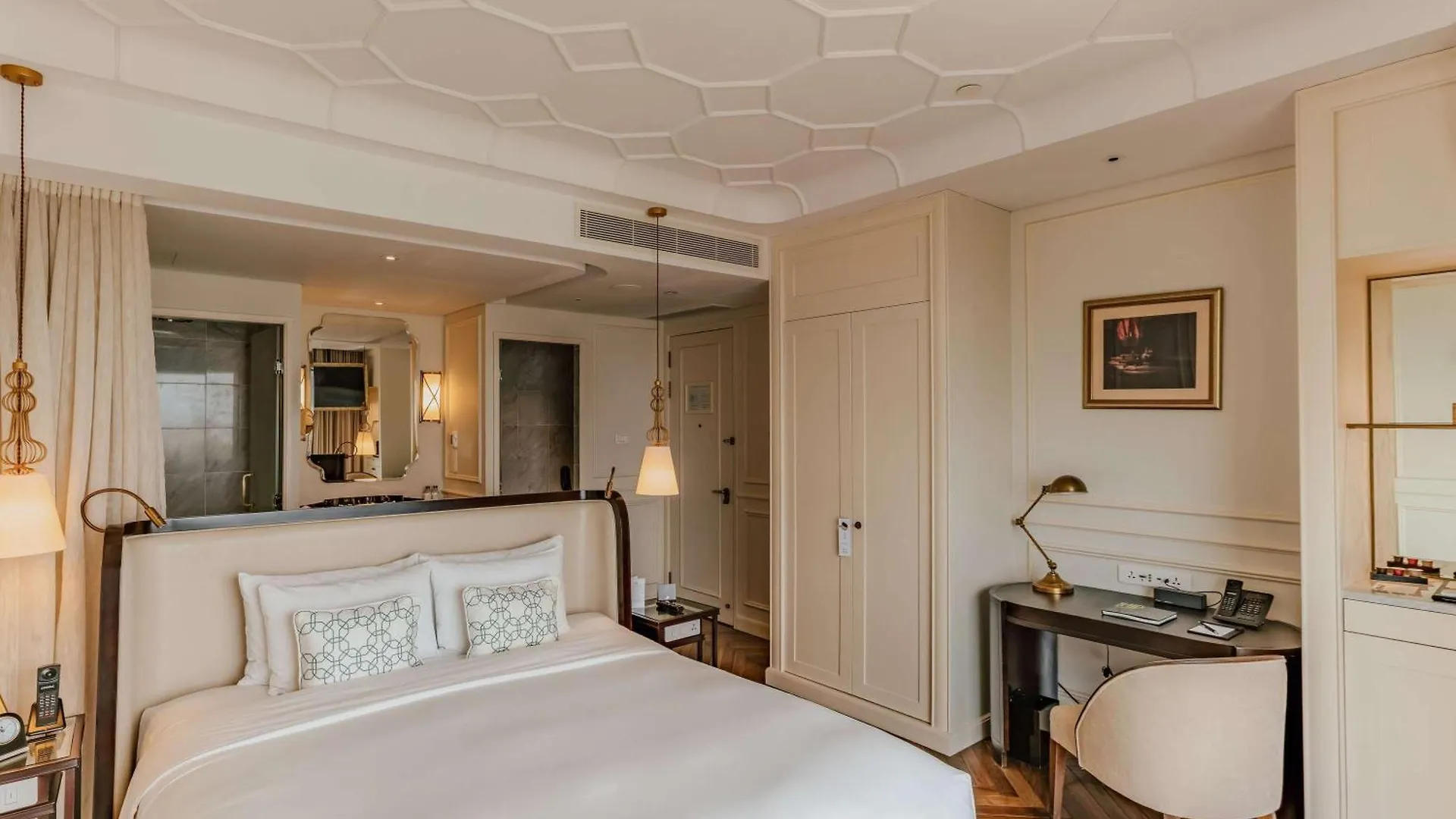 Hotel Des Arts Saigon Mgallery Collection Ho Chi Minh City 5*,