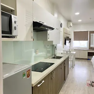  Apartment Greenriver