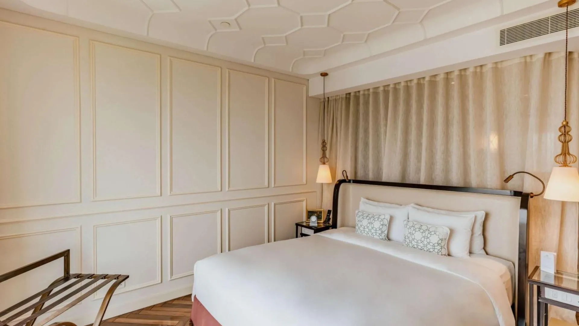 Hotel Des Arts Saigon Mgallery Collection Ho Chi Minh City 5*,